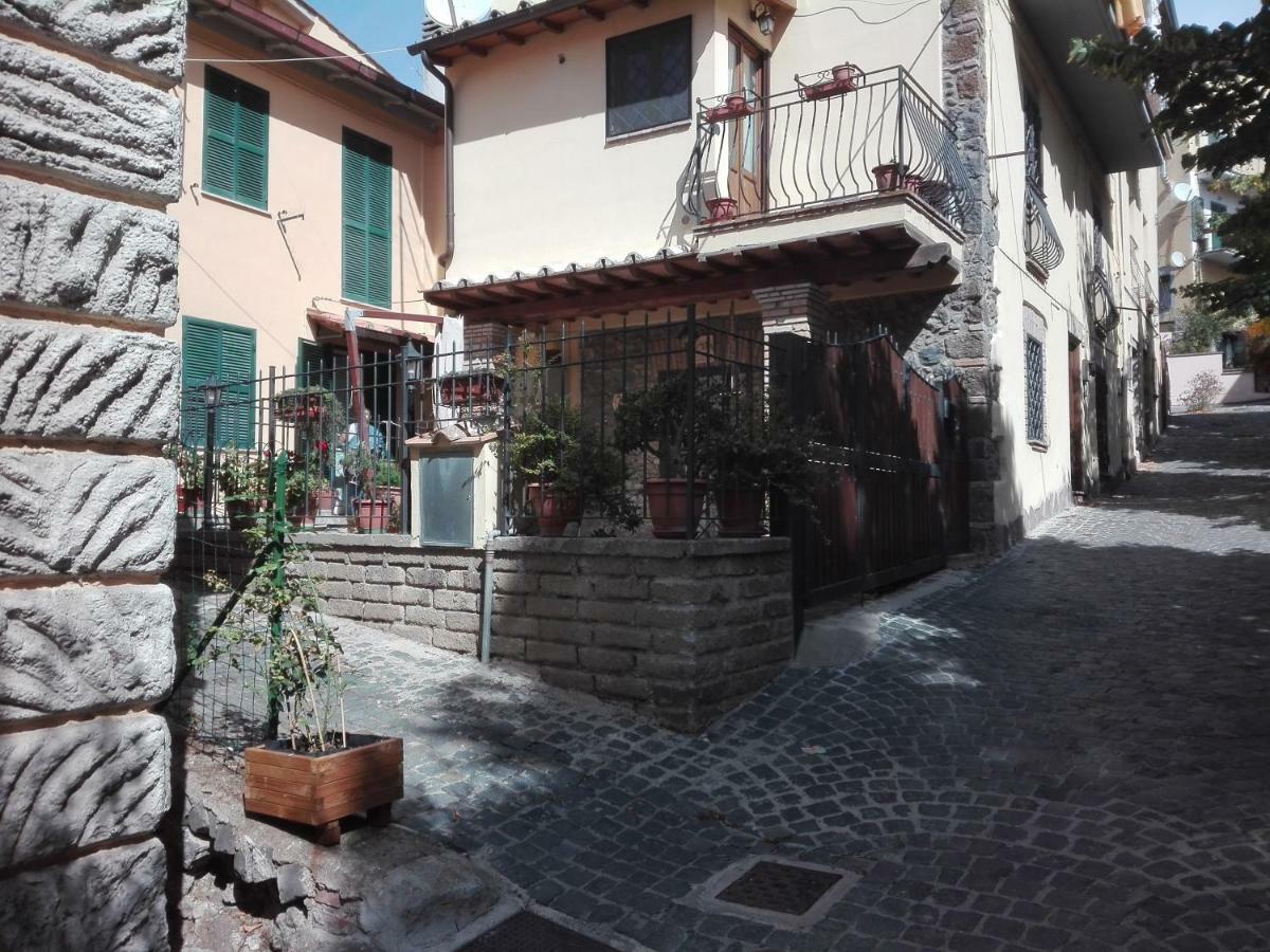 La Rosa Sul Lago Villa Trevignano Romano Eksteriør billede